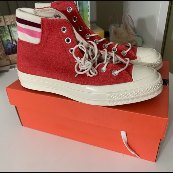 NEW Converse red woman9 men 7 Euro 40 - Picture 2 of 5